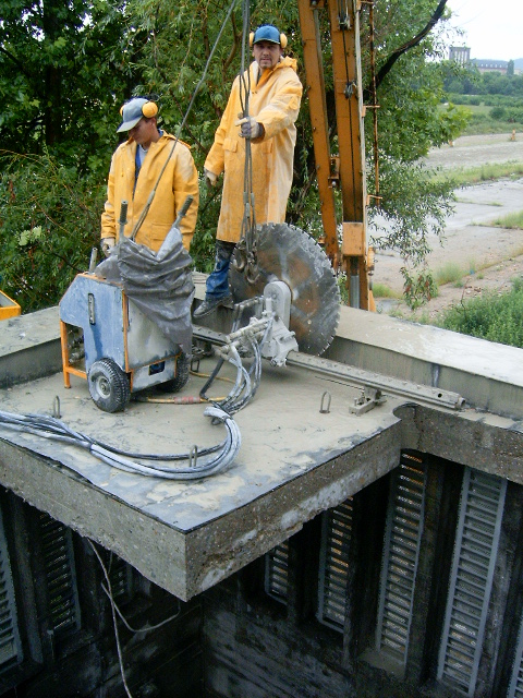 r&eacute;gi BKV &uuml;getőp&aacute;lya f&ouml;d&eacute;mv&aacute;g&aacute;s