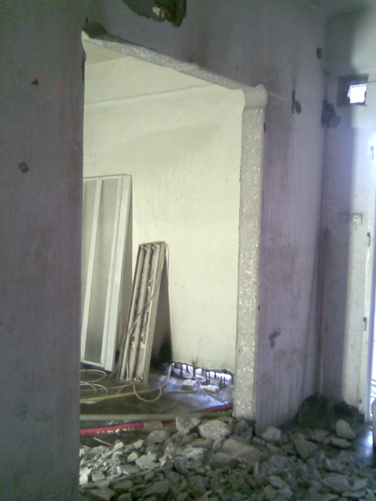 ajt&oacute; v&aacute;g&aacute;s - Csonka G&eacute;pgy&aacute;r